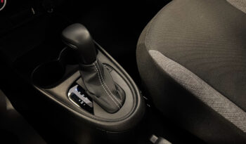 TOYOTA Aygo X Cross 1.0 VVTI Play lleno