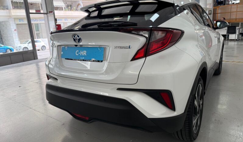 TOYOTA C-HR 1.8 125H Advance lleno
