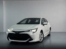 TOYOTA Corolla 1.8 125H ACTIVE TECH ECVT