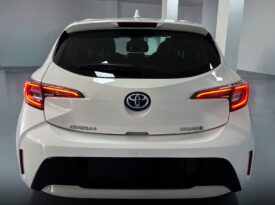 TOYOTA Corolla 1.8 125H ACTIVE TECH ECVT