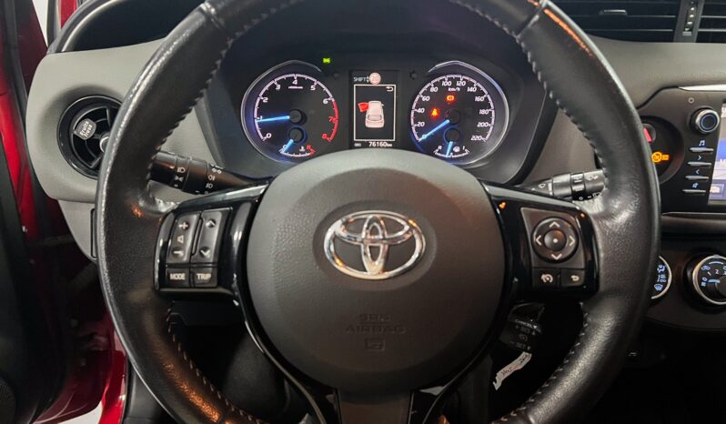 TOYOTA Yaris 1.0 70 Active lleno