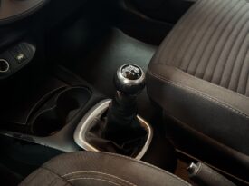 TOYOTA Yaris 1.0 70 Active