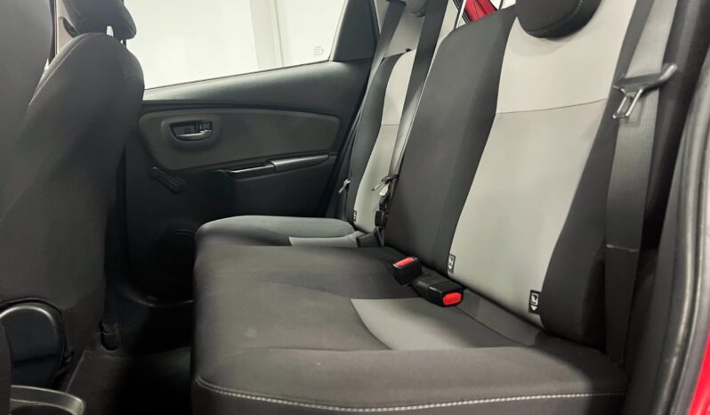 TOYOTA Yaris 1.0 70 Active lleno