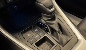 Toyota Rav 4 220h Style