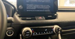 Toyota Rav 4 220h Style