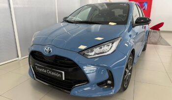 TOYOTA Yaris 1.5 120H Style Plus lleno