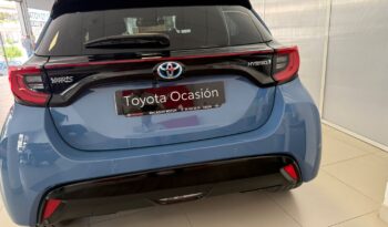 TOYOTA Yaris 1.5 120H Style Plus lleno
