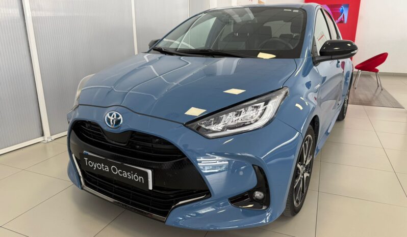 TOYOTA Yaris 1.5 120H Style Plus lleno