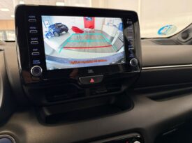 TOYOTA Yaris 1.5 120H Style Plus