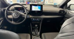 TOYOTA Yaris 1.5 120H Style Plus