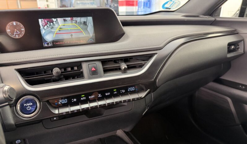 LEXUS UX 2.0 250h Business lleno