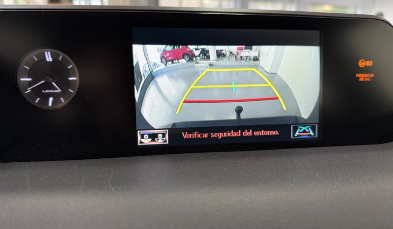 LEXUS UX 2.0 250h Business lleno