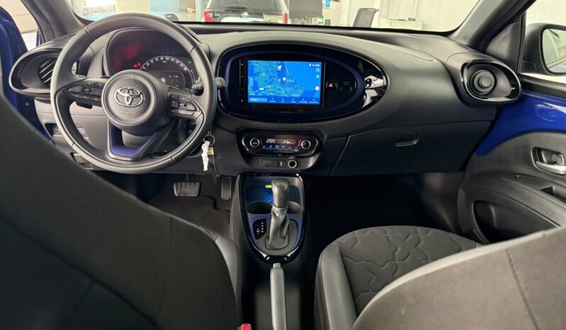 TOYOTA Aygo X Cross 1.0 VVTI 72CV Trendy Edition lleno